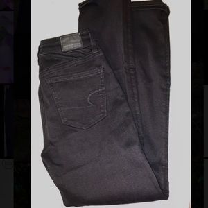 American Eagle Black High Waisted Skinny Jean